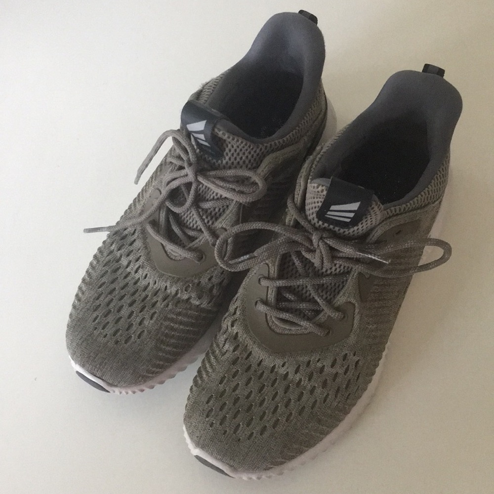 Olive green Alphabounce adidas